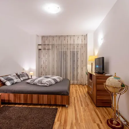 Luxury Two Room Apartment In The Heart Of Bucharest